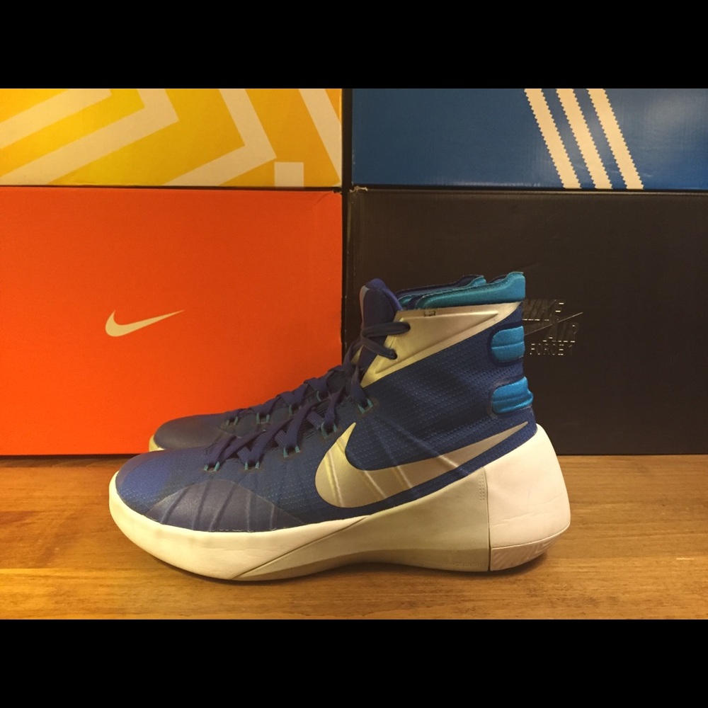 Nike Hyperdunk 2015